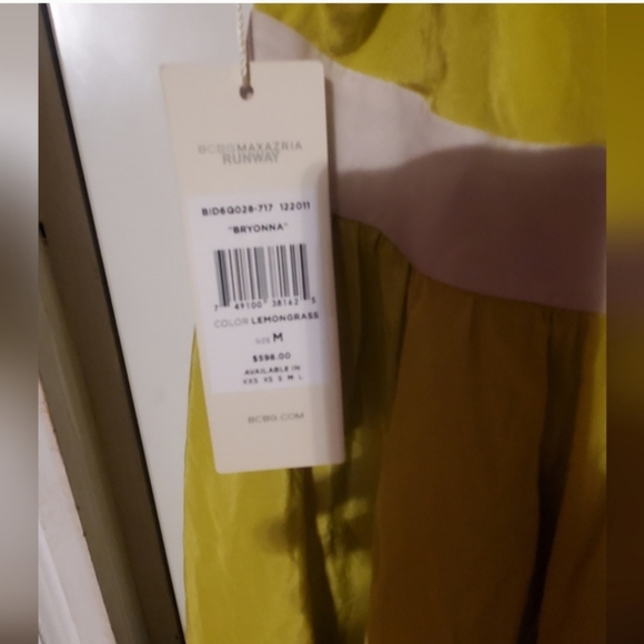 - Vintage rare runway Bcbgmaxazria "SILK" Gown - Picture 6 of 6